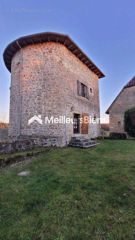 Maison à CROS-DE-MONTVERT