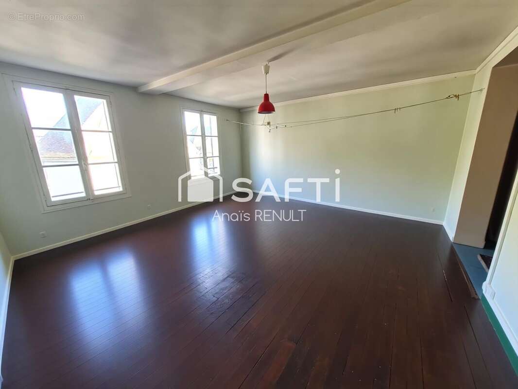 Photo 6 - Maison à SAINT-LUBIN-DES-JONCHERETS