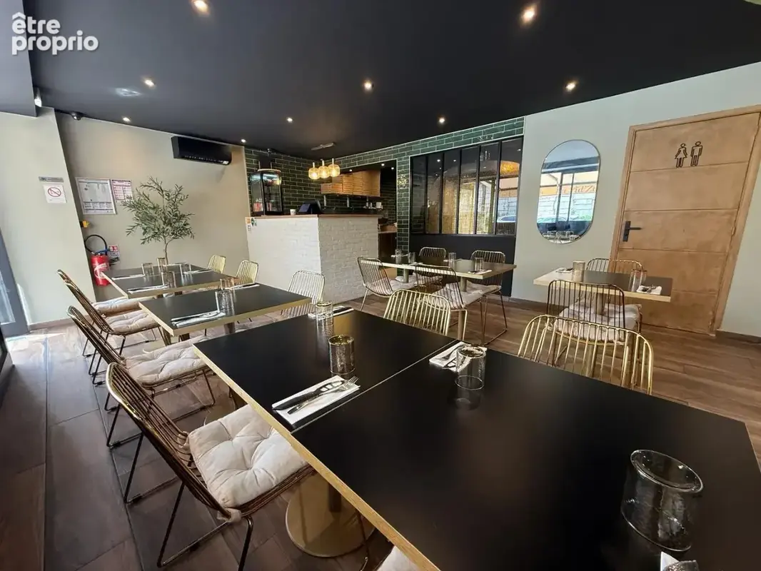 Cagnes-sur-mer 06800 / emplacement premium - face nouvelle gare - restaurant/pizzeria à vendre cles en main - photo 2