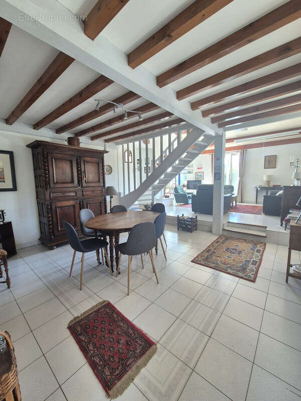 Maison à SAINT-JEAN-SUR-VEYLE