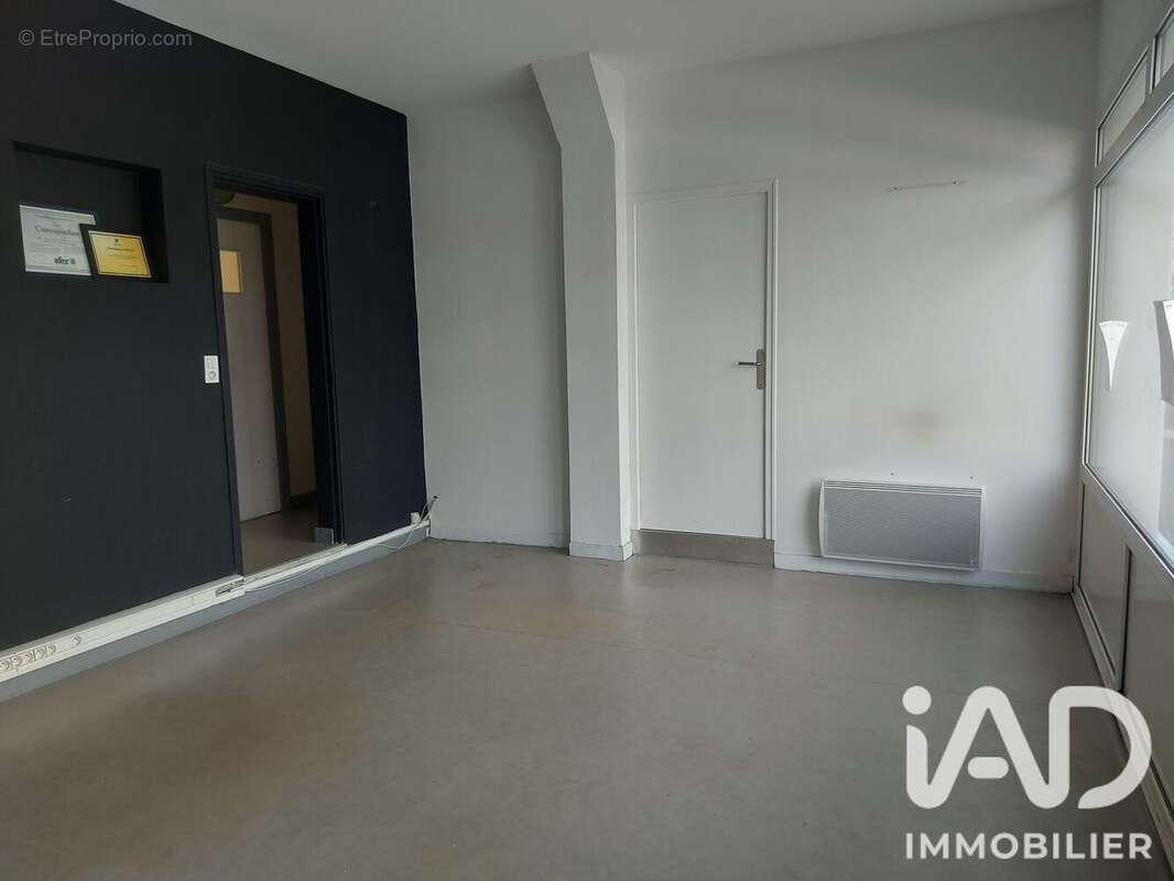 Commerce 64 m² à Saint-Nazaire  - photo 3