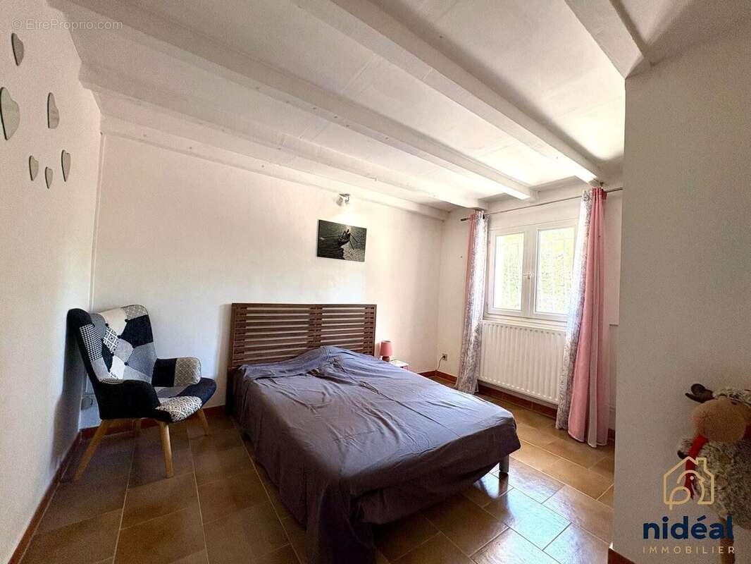 Maison 179 m² à Junas  - photo 7