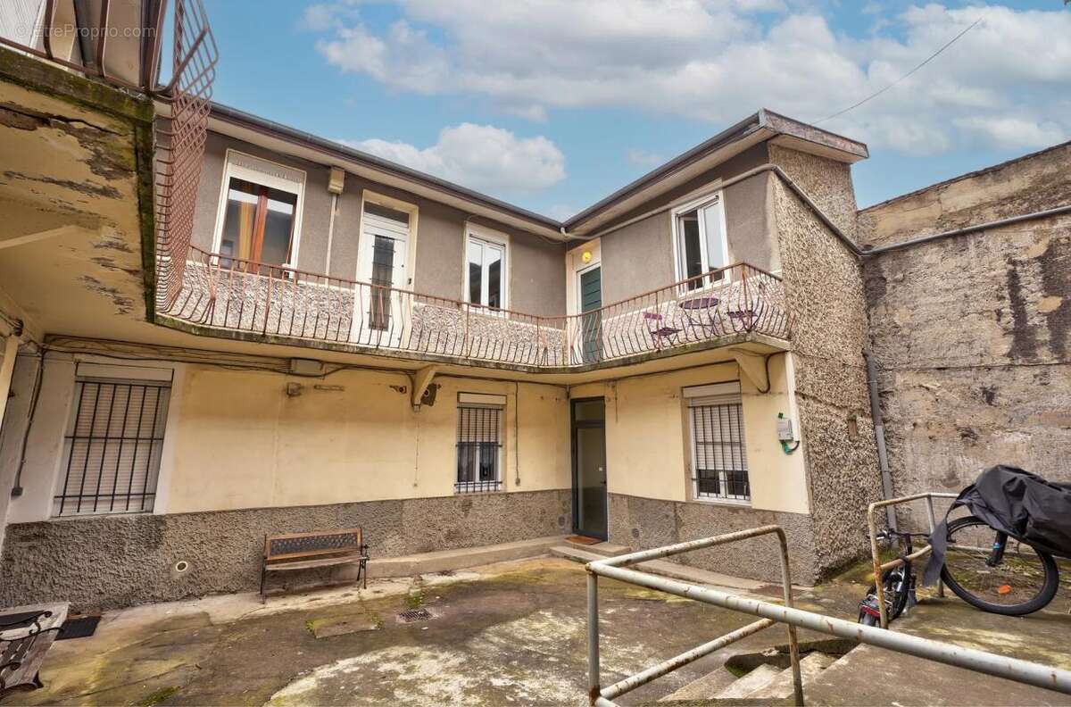 Appartement à VILLEURBANNE