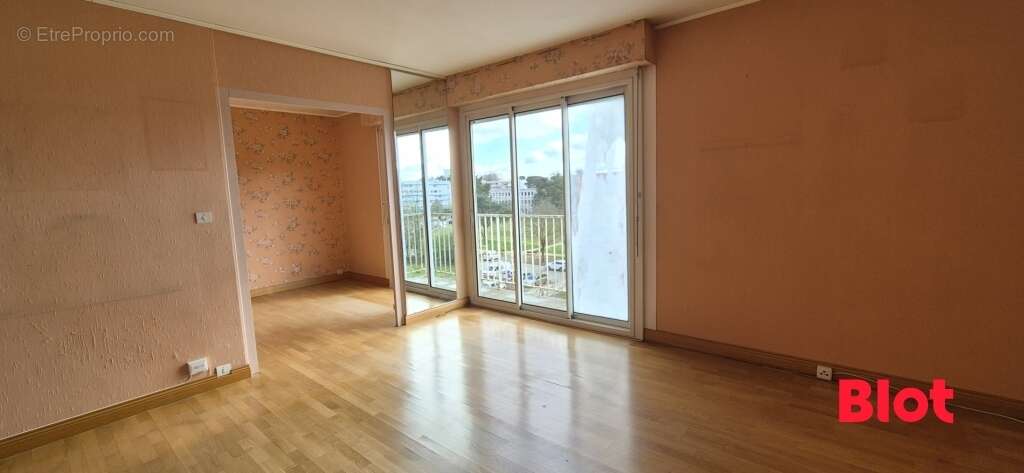 Appartement 77 m² à Saint-Herblain  - photo 2