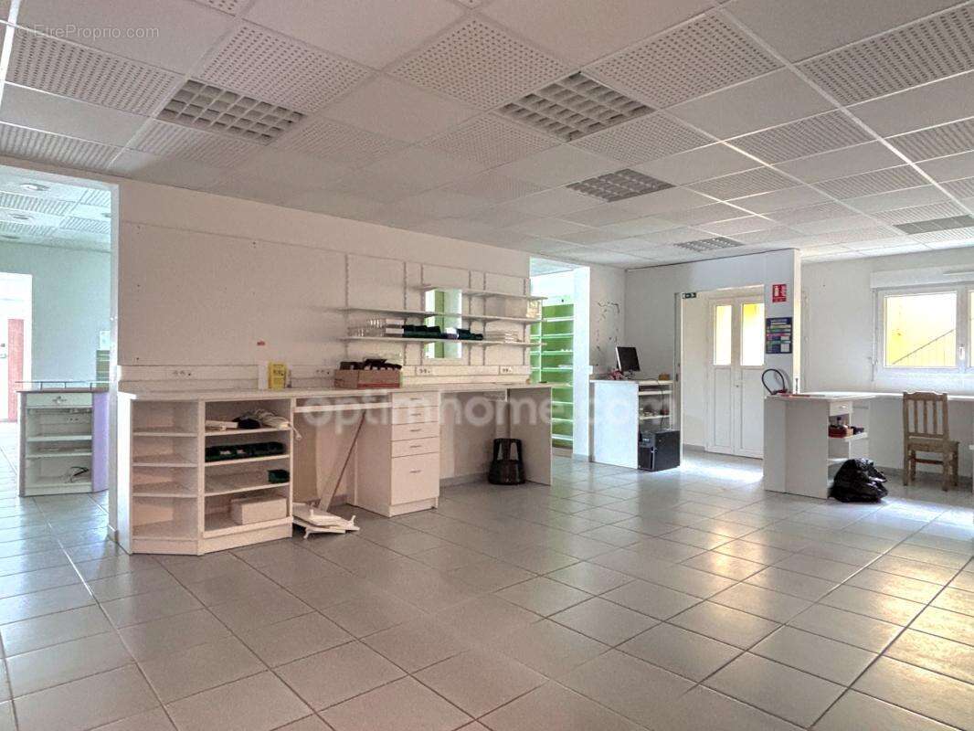 Maison de village saint denis de gastines (53) - photo 6