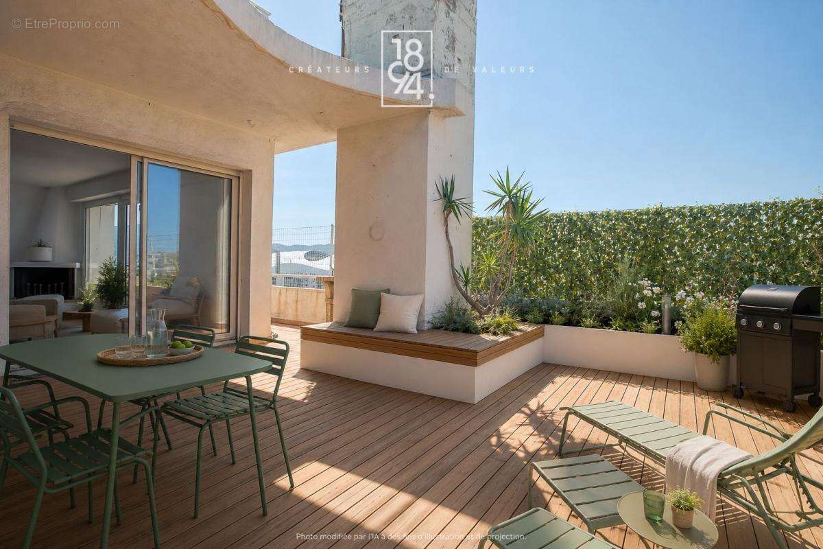Appartement T3 à vendre Marseille 8e (13008)  100 m²  Toit Terrasse Dernier étage Carré d'Or - photo 2