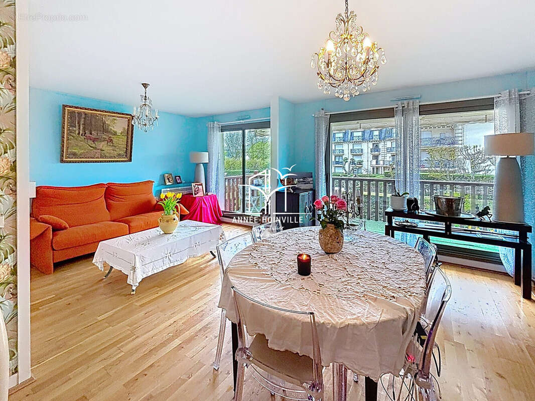 Appartement à DEAUVILLE