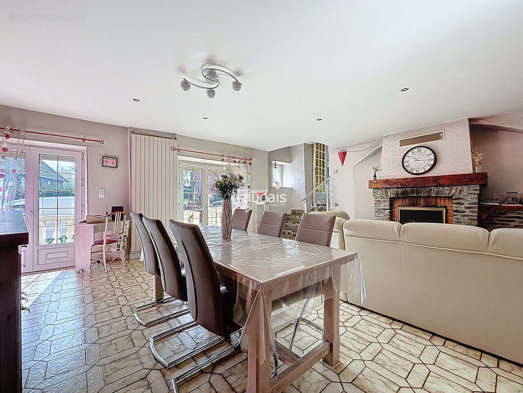 Maison 125 m² à La Mancelliere-Sur-Vire  - photo 5