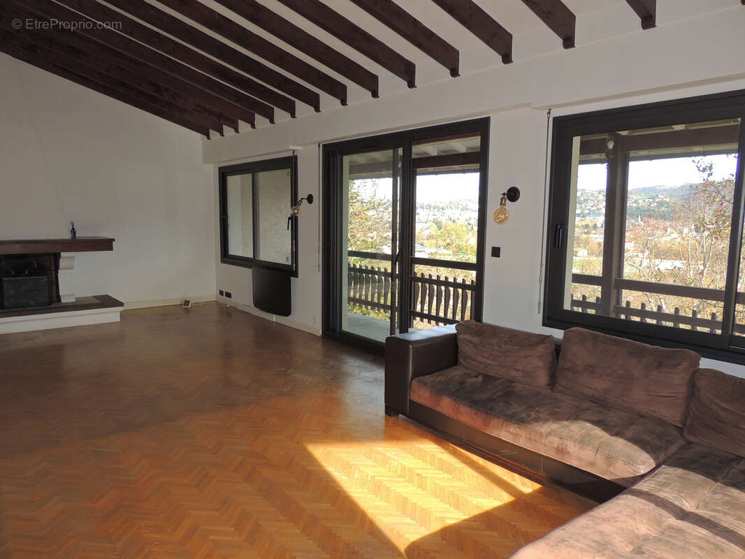 Maison à VILLEFRANCHE-DE-ROUERGUE