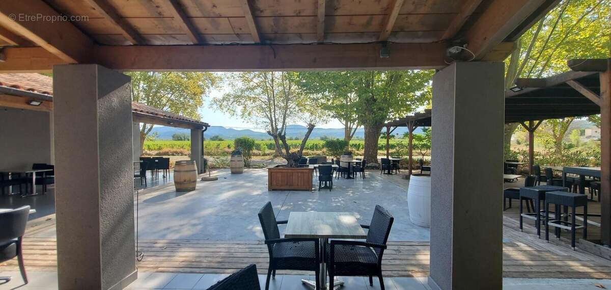Bar  Restaurant  À Vendre sud Ardèche - photo 11
