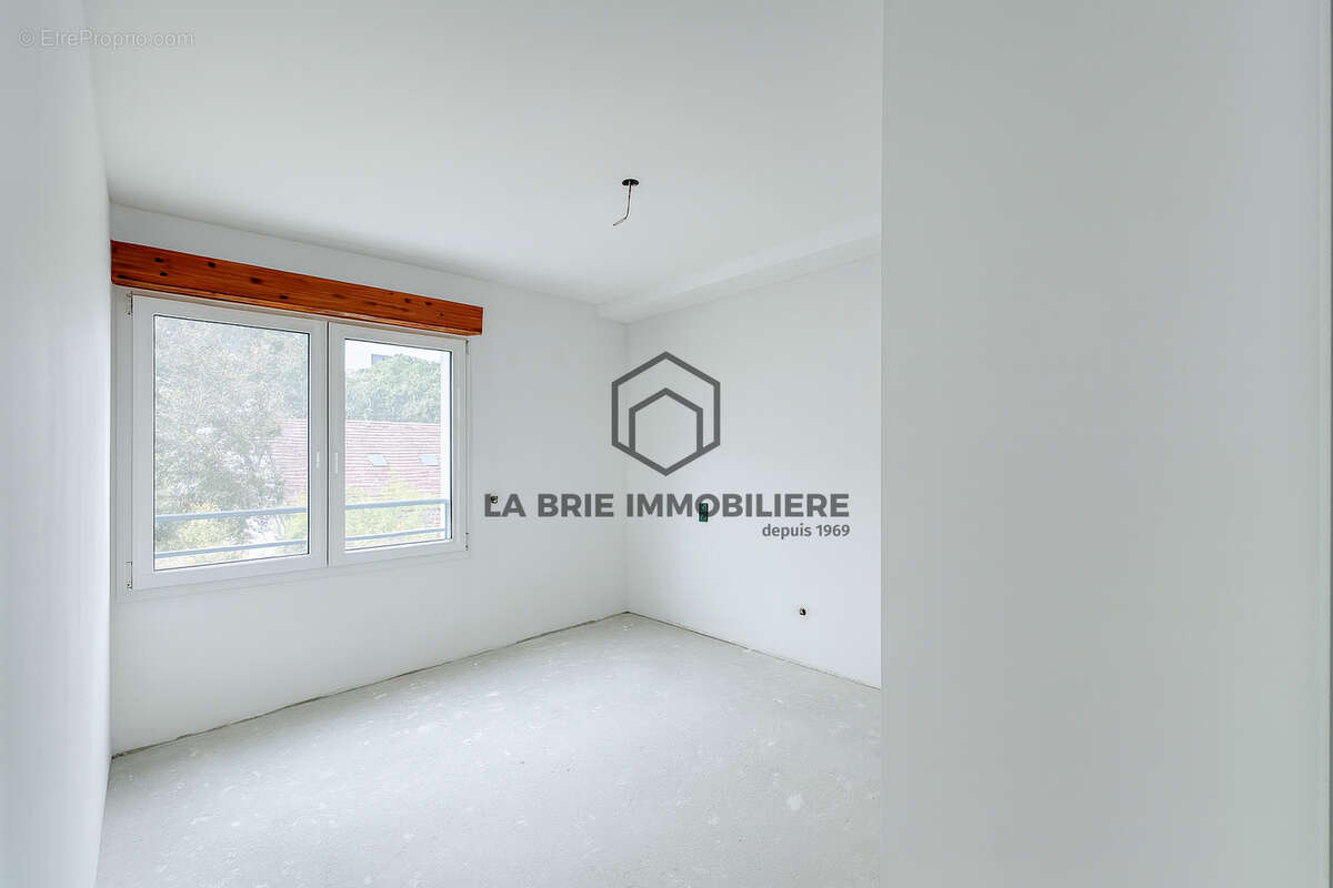 Appartement à BOISSY-SAINT-LEGER