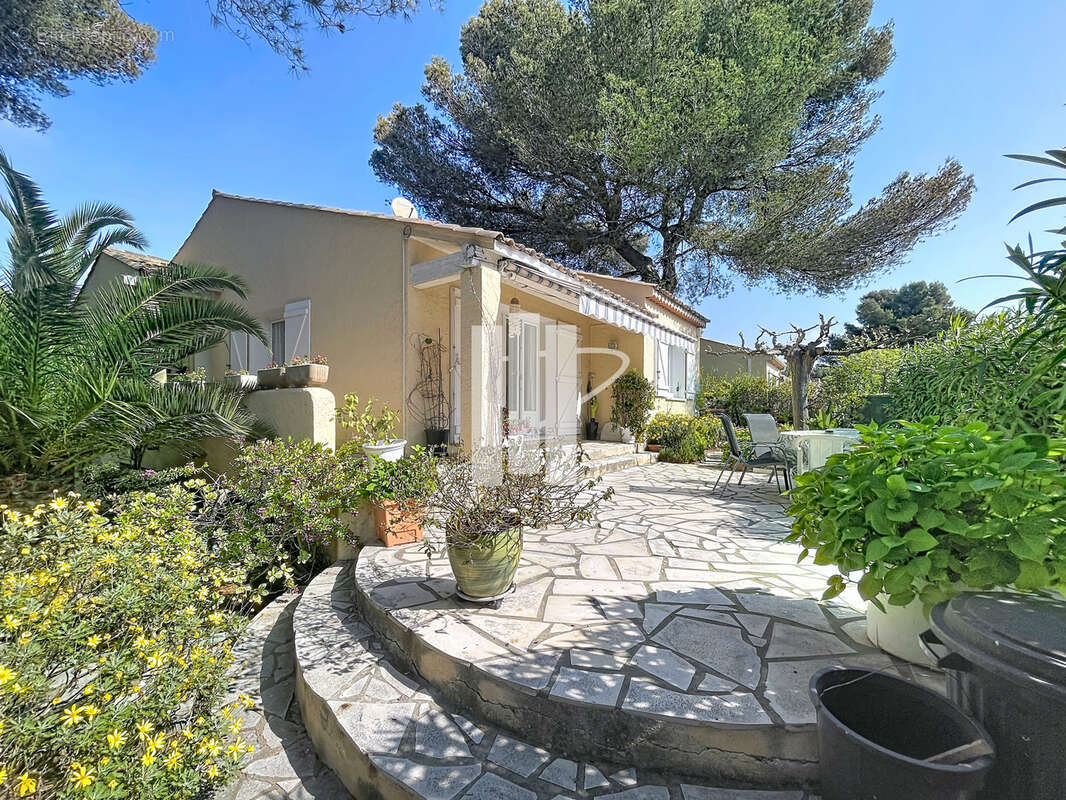 Maison à SAINT-RAPHAEL
