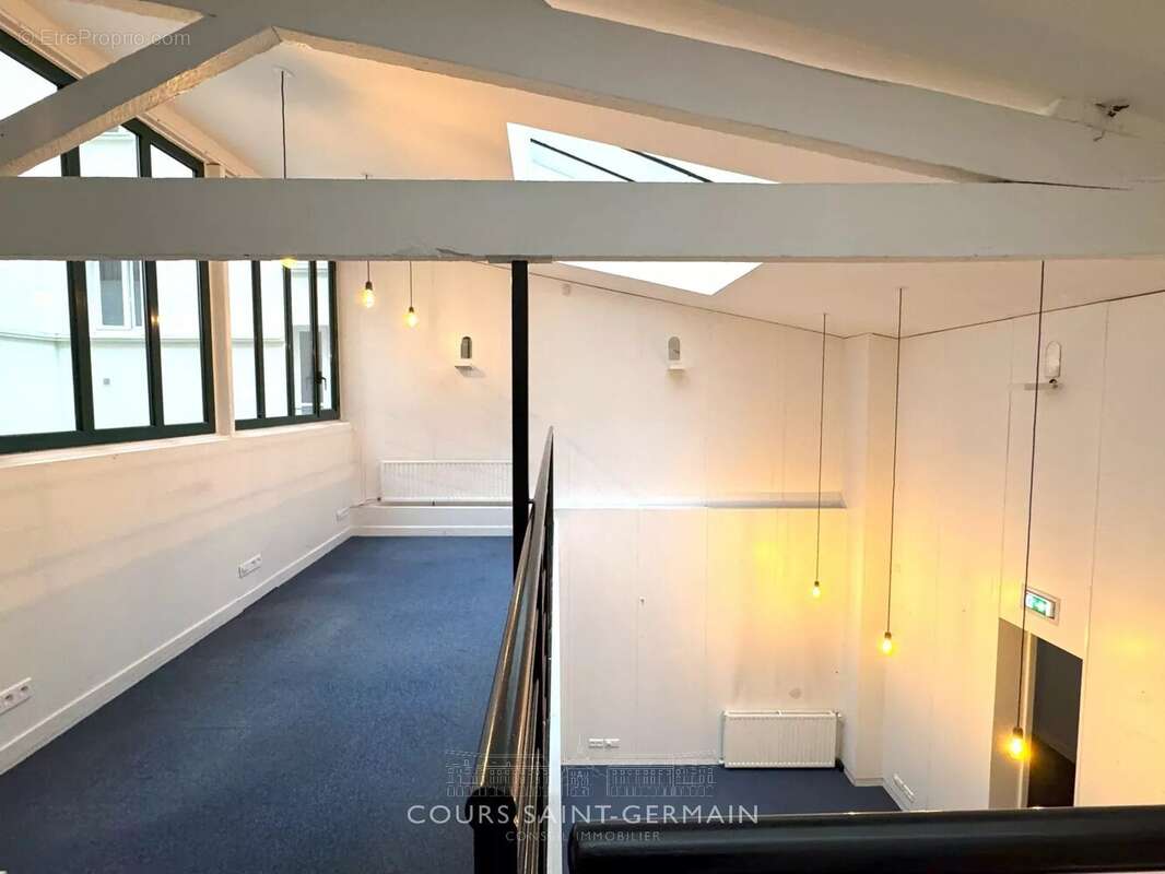 Commerce à PARIS-17E