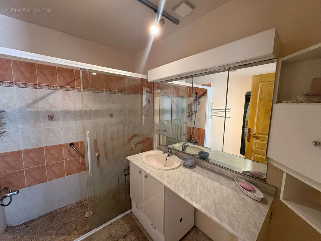 Villa t3 - plain-pied - garage - argeles-sur-mer village - photo 8