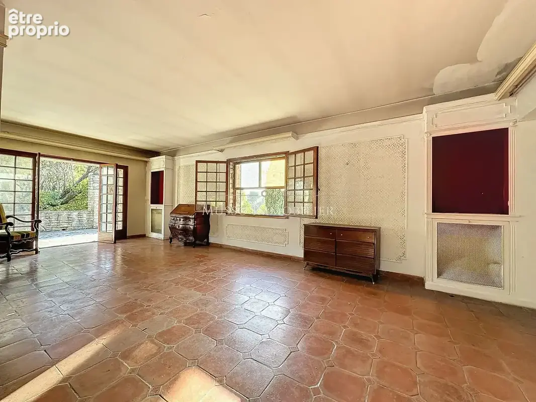 Maison 7 pièces 440 m² à vendre à Allauch (13190) - photo 8