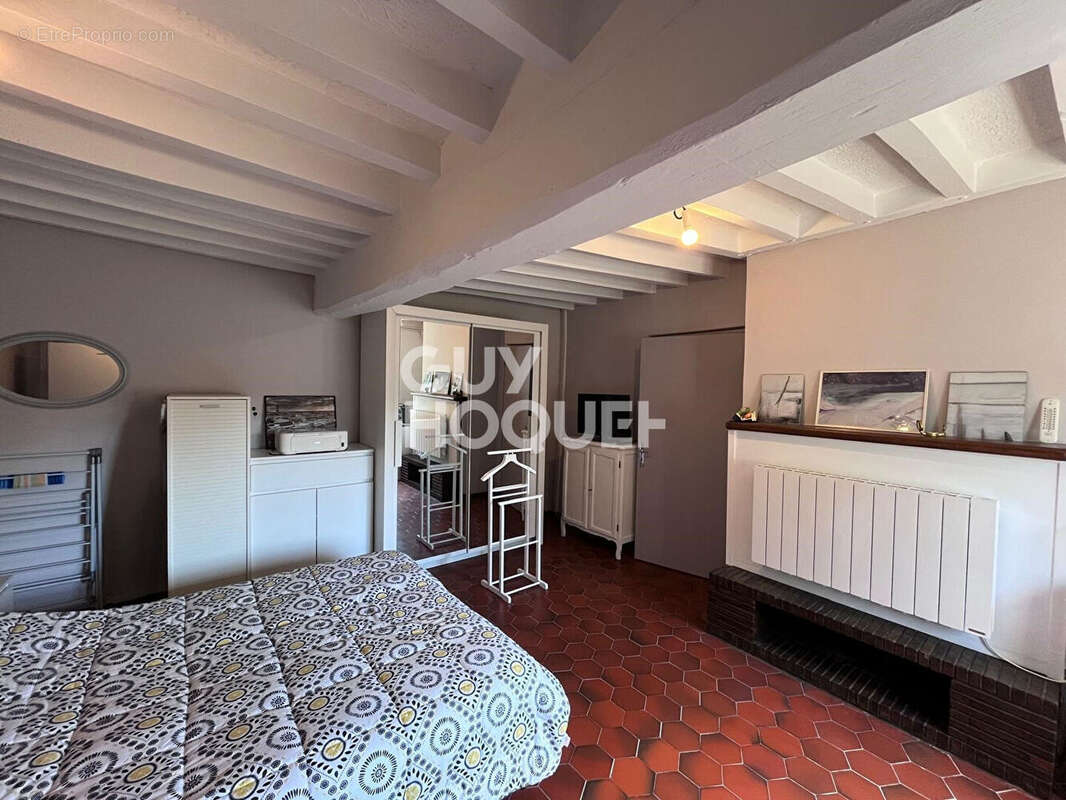 Maison à SAINT-LUPERCE