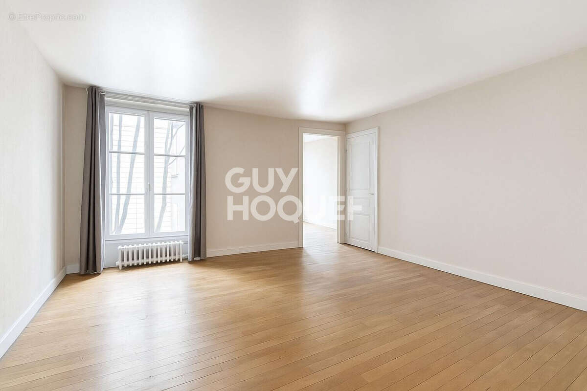 Appartement à PARIS-5E