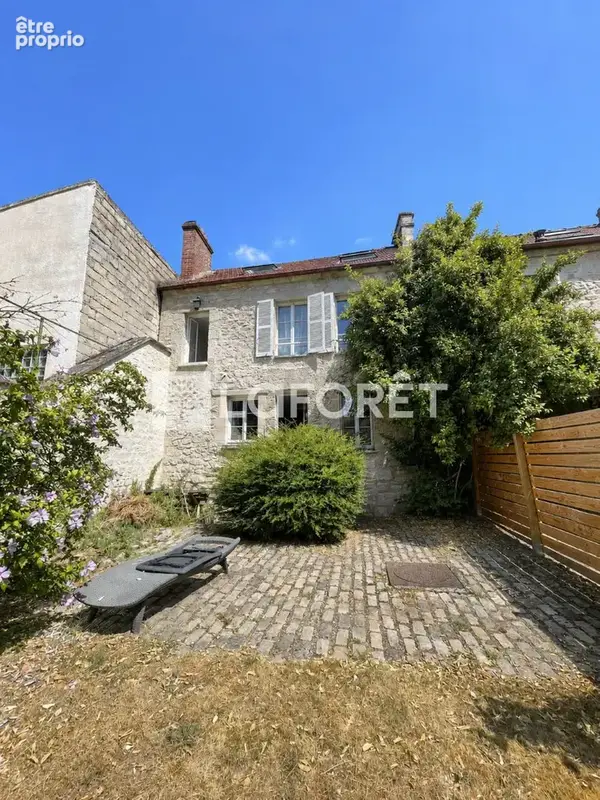 Maison à ORRY-LA-VILLE