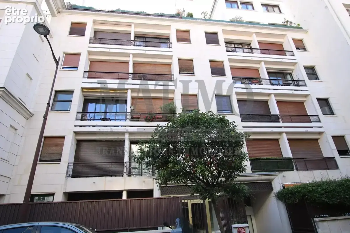 Photo Appartement à Neuilly-Sur-Seine au prix de 420 000€