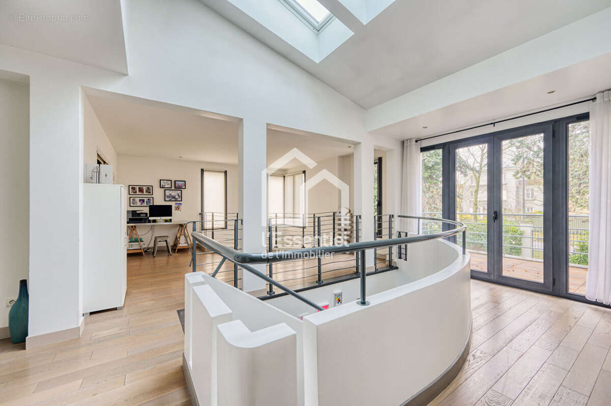 Maison à MAISONS-LAFFITTE