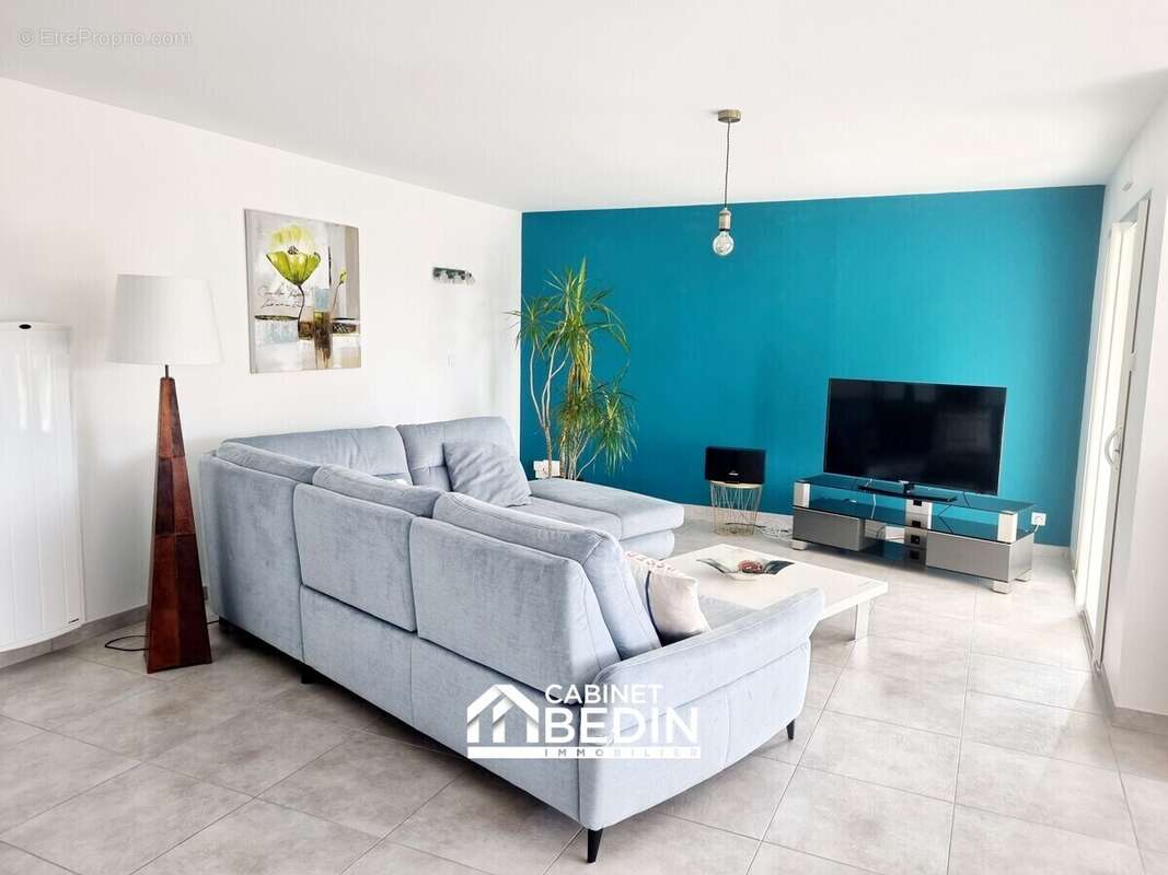 Maison 122 m² à Marcheprime  - photo 2