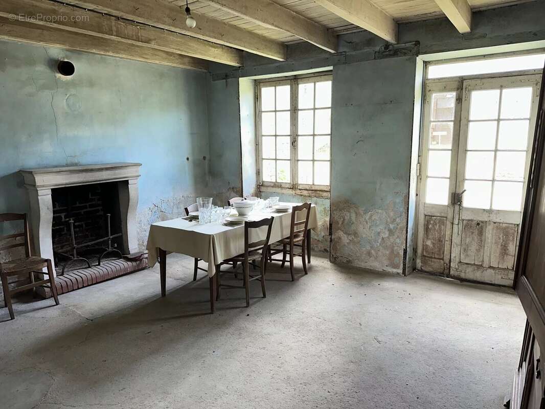 Maison 80 m² à Payroux  - photo 3