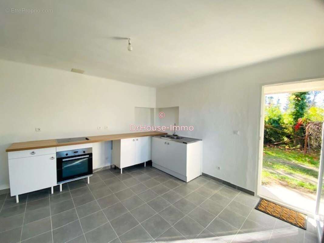Maison 140 m² à Ribaute-Les-Tavernes  - photo 9