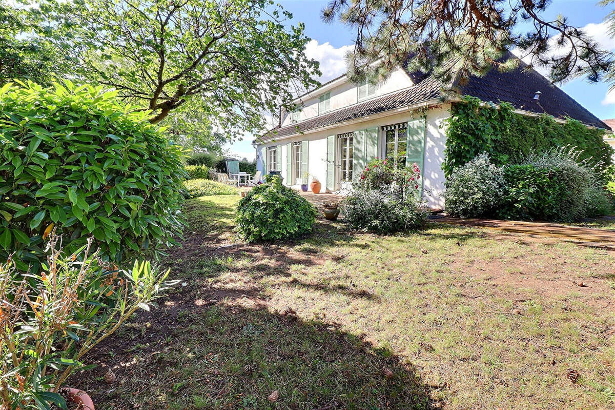 Maison à MAREIL-MARLY