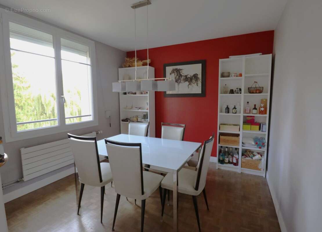 Appartement à BOUGIVAL