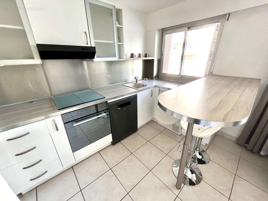 Appartement à LE CANNET