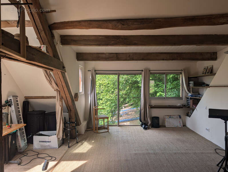 Maison à BELLOU-SUR-HUISNE