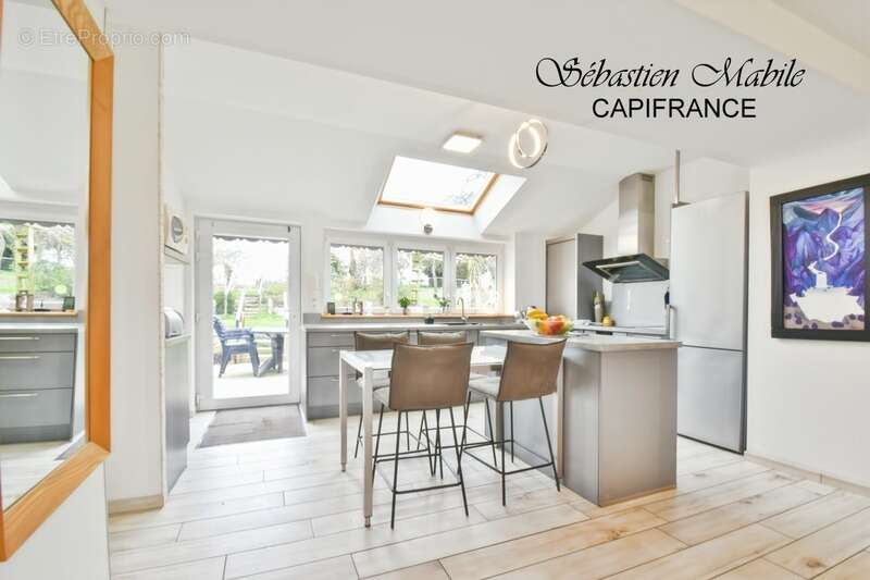 Maison à SAINT-AUBIN-DE-TERREGATTE