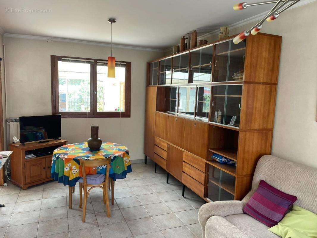 Maison 3 chambres pas de travaux quartier calme - photo 6