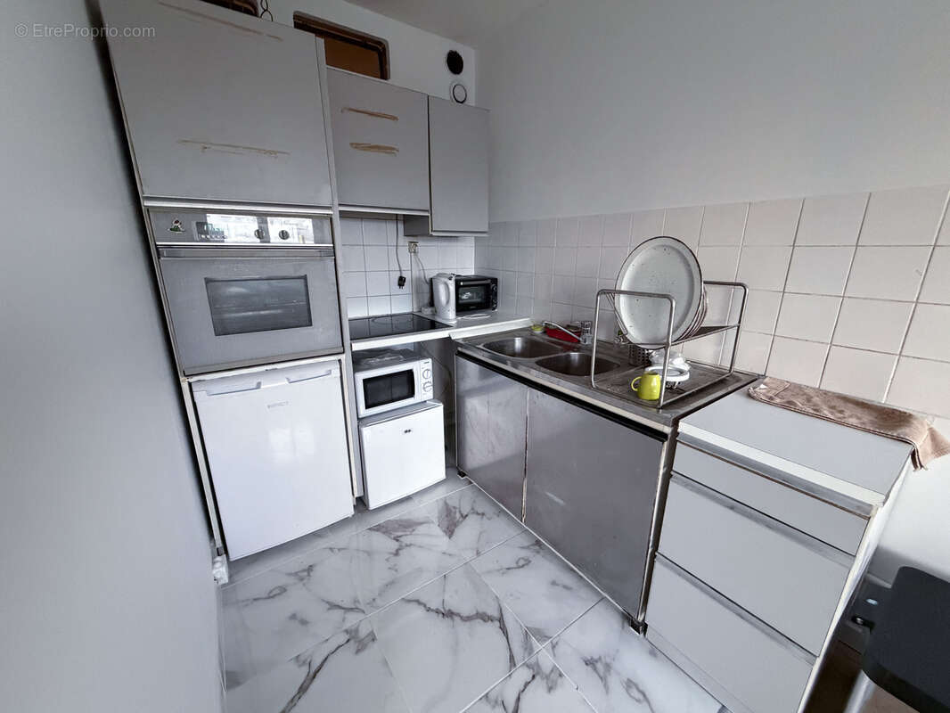 Appartement à COURBEVOIE