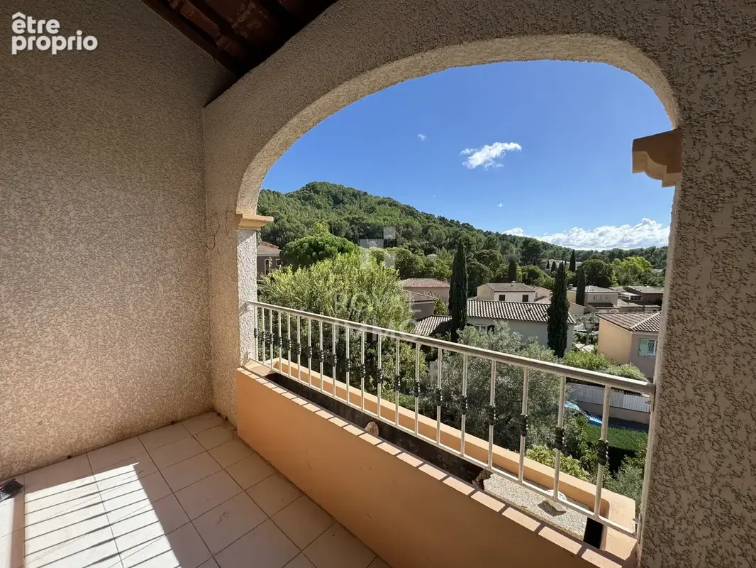 Appartement à LA VALETTE-DU-VAR