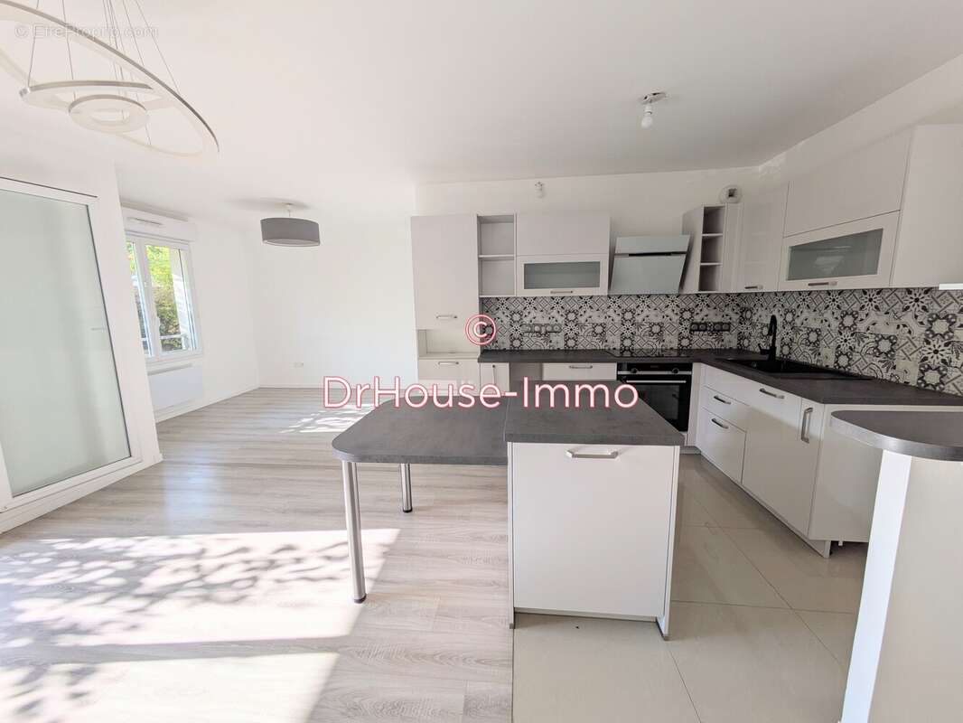 Appartement à VERNOUILLET