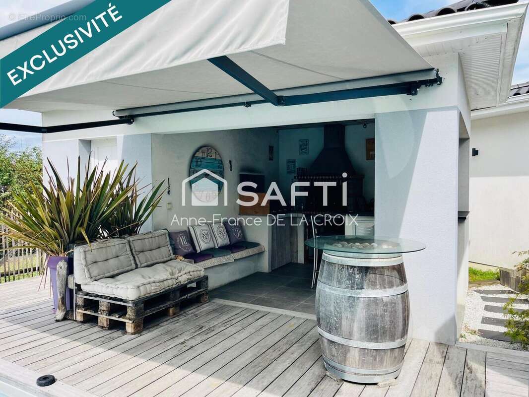 Photo 2 - Maison à LE HAILLAN