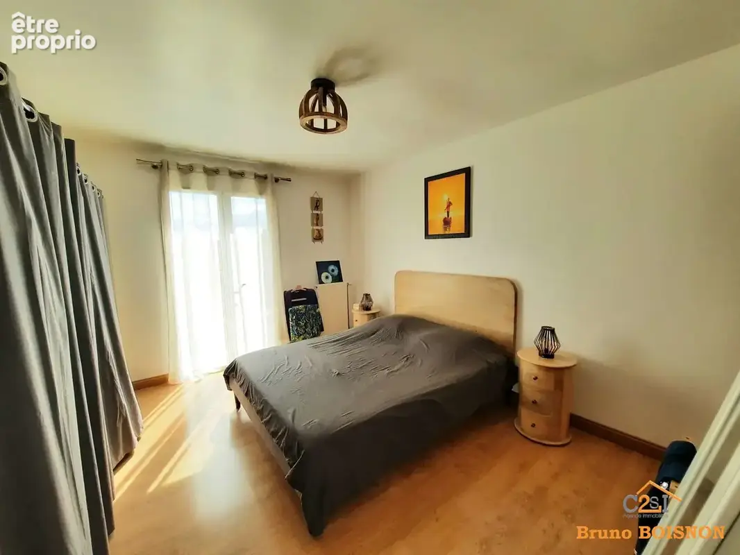Maison 6 pièces 164  m2 sur Notre Dame d'Oé - photo 10