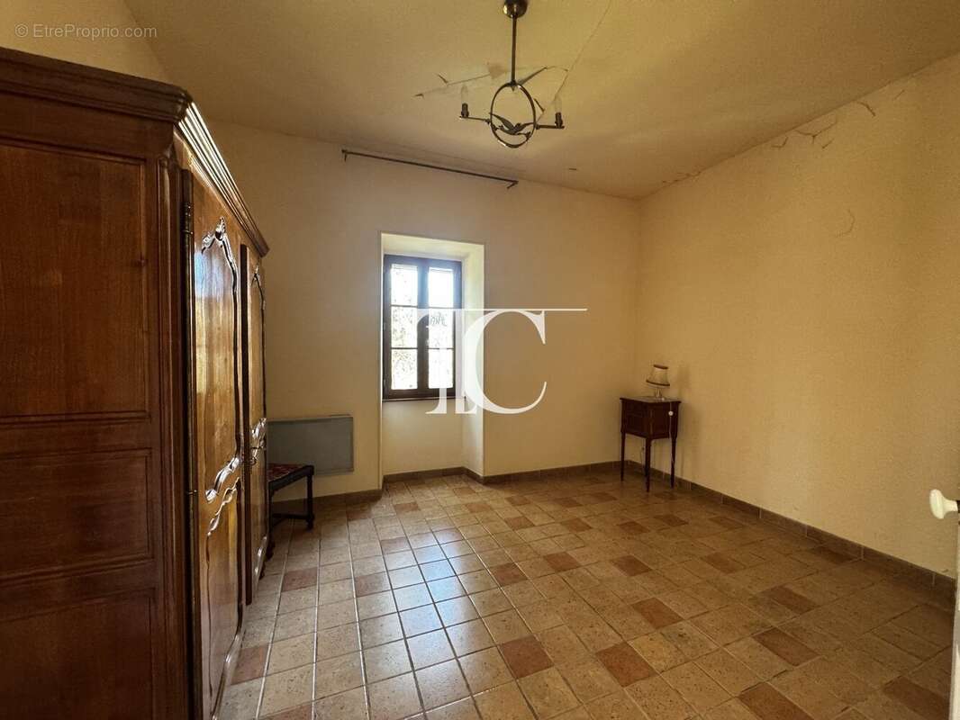 Maison à LAURAC-EN-VIVARAIS