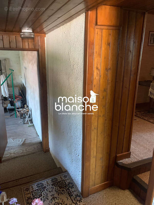 Maison à MAUZE-SUR-LE-MIGNON