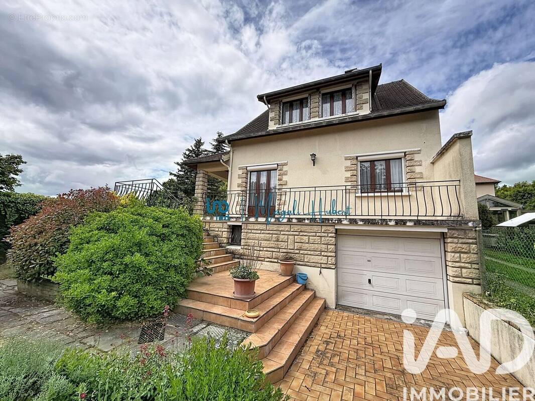 Photo 1 - Maison à MAROLLES-EN-BRIE