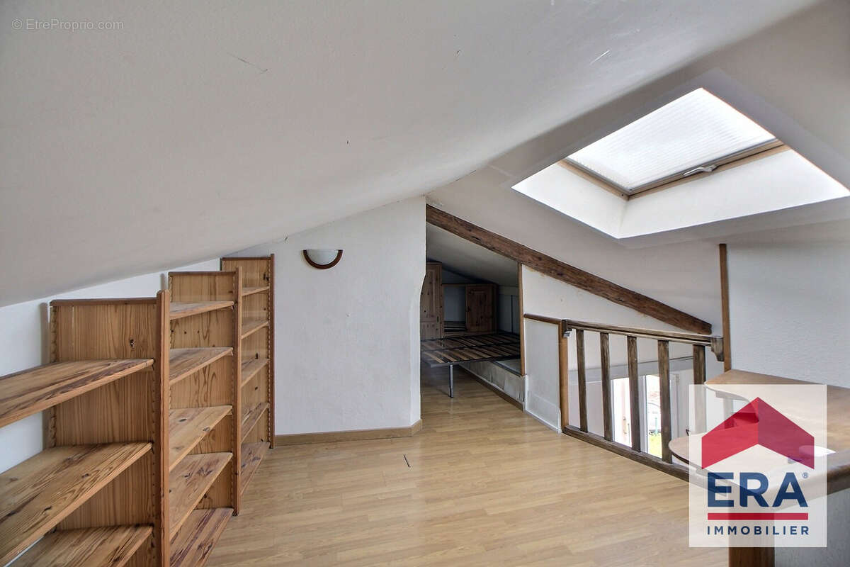 Maison à BOLLENE