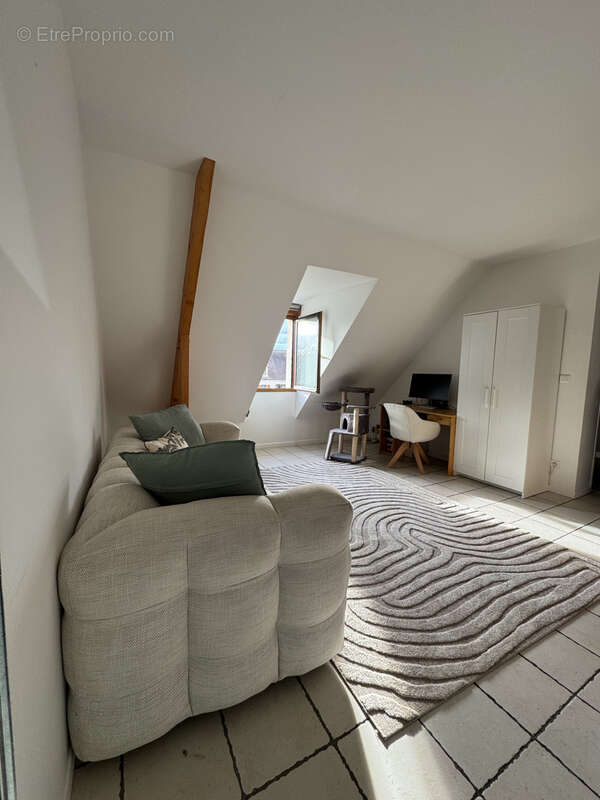Maison à FRENEUSE