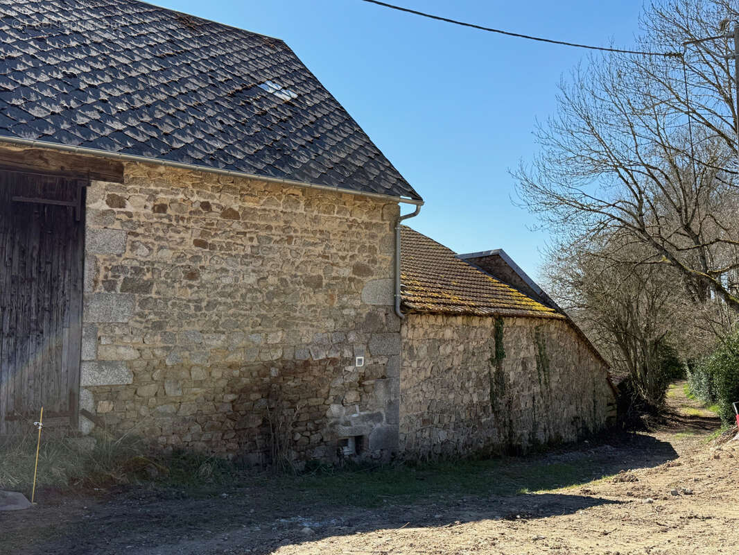 Maison à CHARENSAT