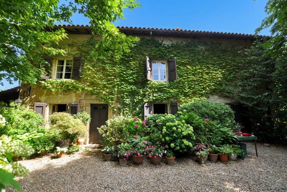 Maison à MOISSIEU-SUR-DOLON