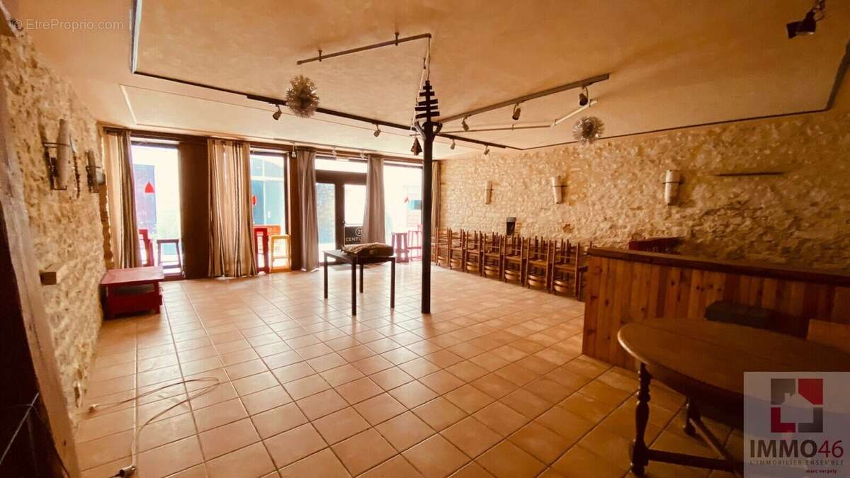 Maison 315 m² à Souillac  - photo 4