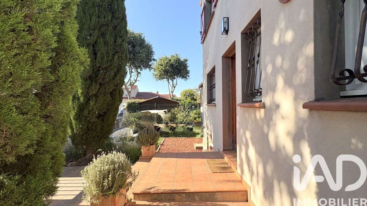 Photo 3 - Maison à ELNE