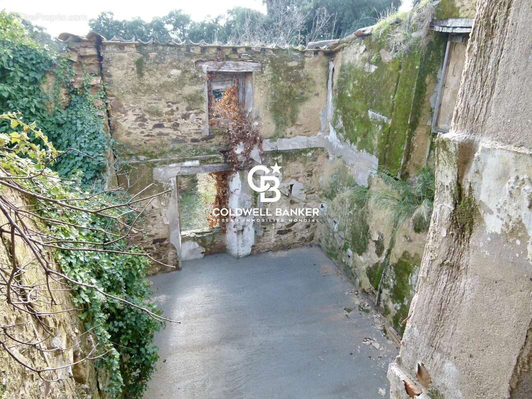 Maison à LA GARDE-FREINET