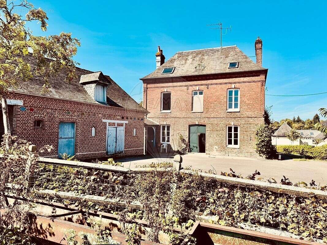 Maison à FORGES-LES-EAUX