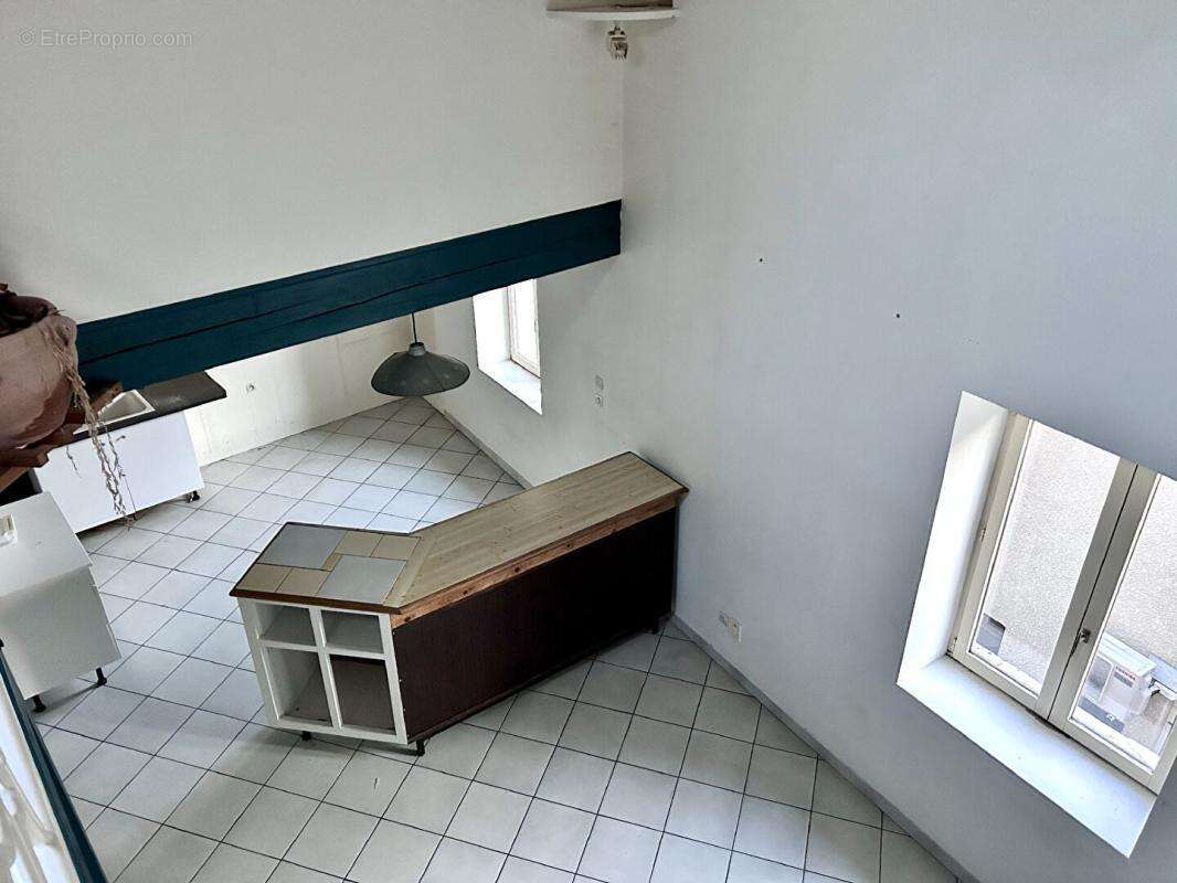 Appartement à BESSENAY